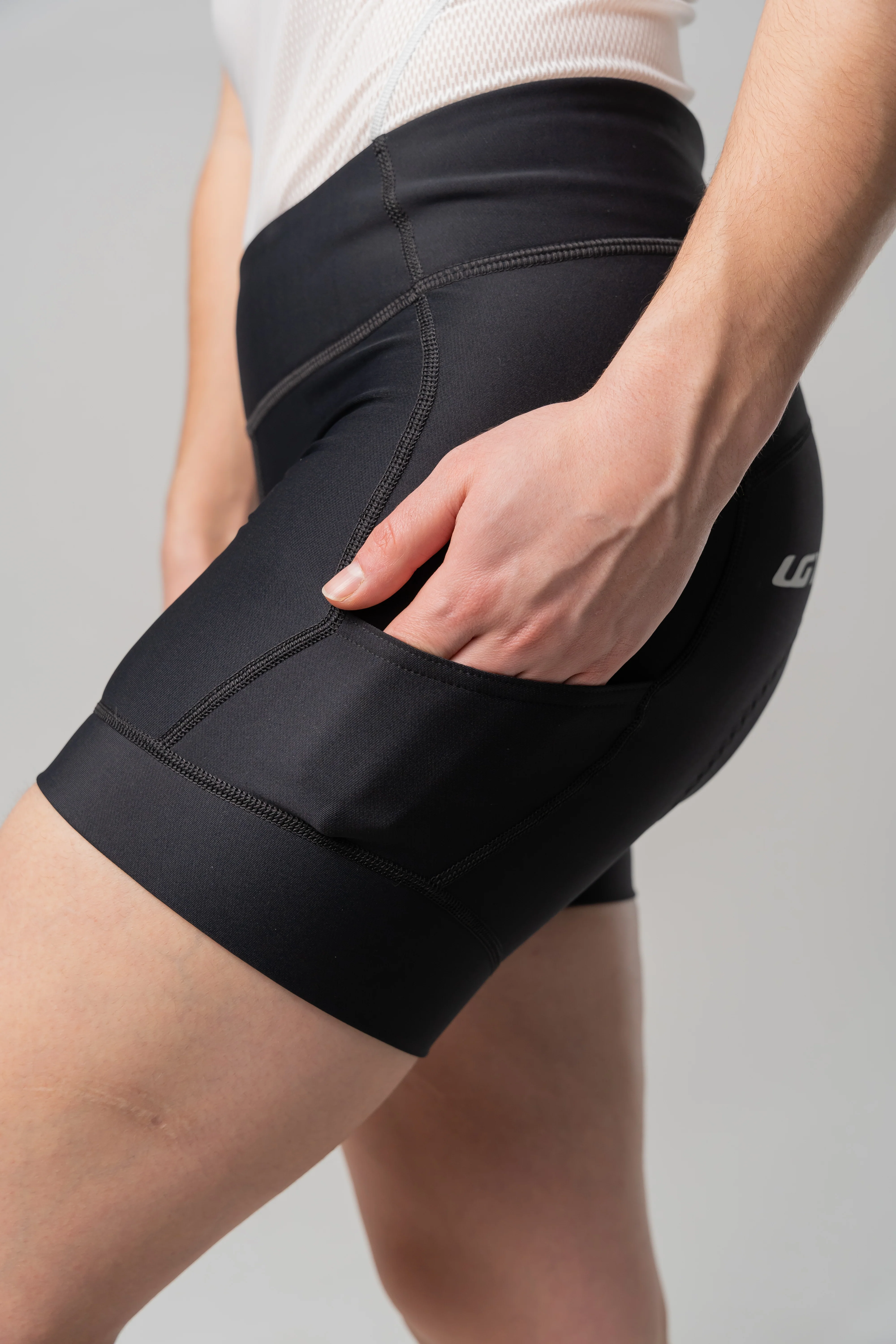 Women's Fit Sensor 7.5 Shorts 2 - Image 9