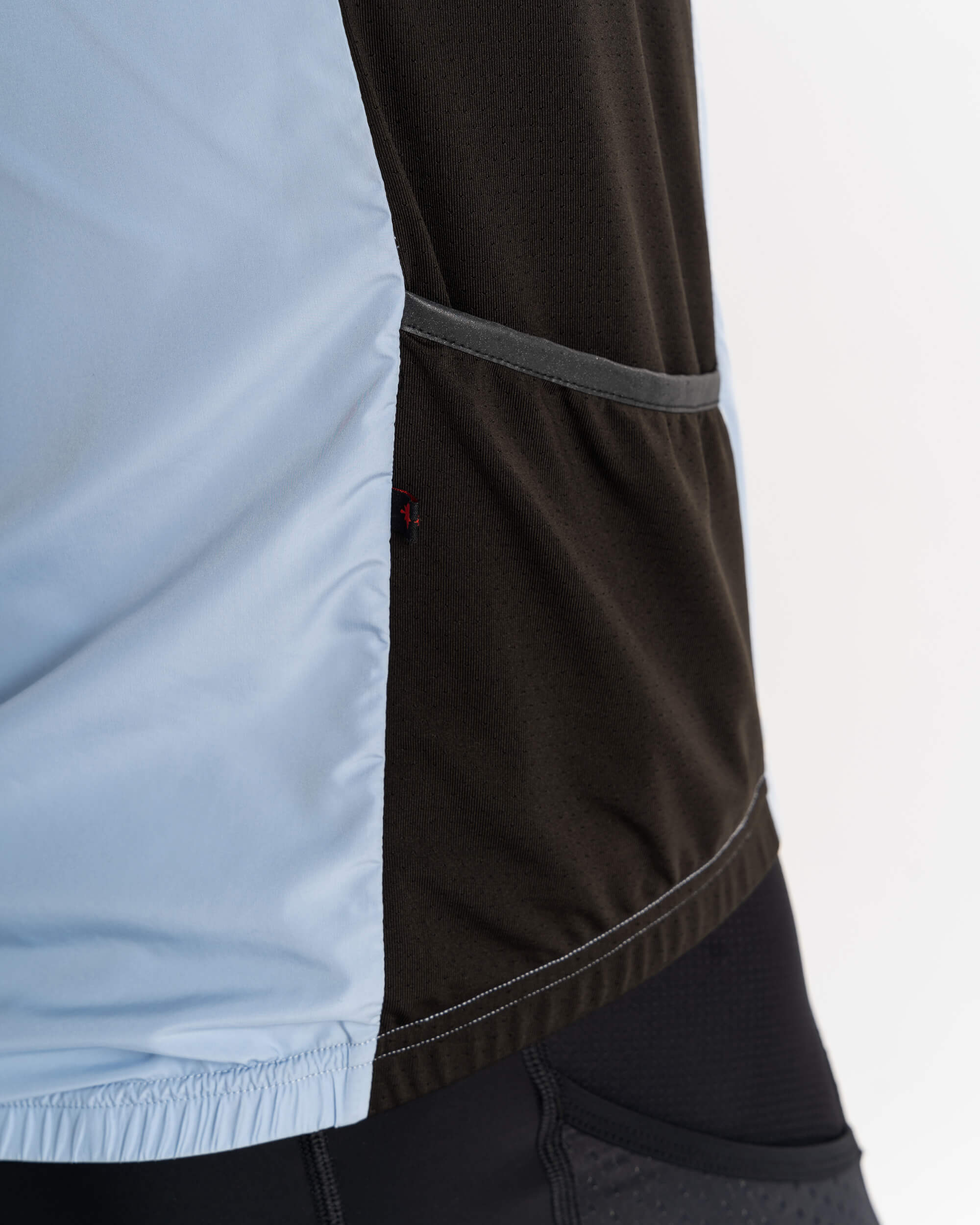 Compact Vest - Image 23